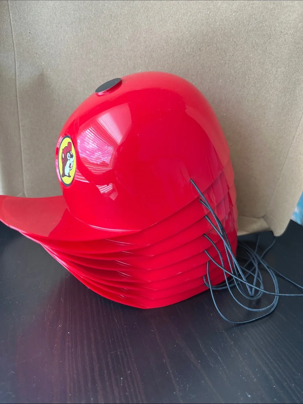 Set of 8 BUC-EE’S birthday hats